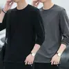Camiseta de manga larga para hombre, nueva colección primavera/otoño 2026, capa base elástica, top de cuello redondo, versátil y moderno