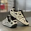 Sapatos masculinos populares 2026 verão novo vintage desgastado malha respirável aumento de altura leve casual versátil sapatos casuais