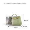 Bolso de mano de cuero tejido con hebilla de cuerda de metal, diseño de nicho, para un solo hombro, portátil, de gran capacidad, estilo retro, para mujer.
