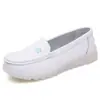 Zapatos Especiales para Enfermeras Mujer Suela Suave Transpirables Pies No Cansados Antideslizantes Anti-olor Fondo Plano Otoño Blanco Zapatos de Trabajo para el Sector Médico y de la Salud En Stock
