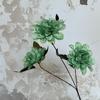 Dália Artificial de 3 Cabeças Flor Artificial Dália Estilo Europeu Flor Falsa de Casamento Decoração de Salão de Casamento Arranjo de Flores em Estoque