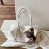 Bolso de mujer de gran capacidad, nuevo modelo de otoño 2026, bolso de hombro para viajes cortos, bolso Boston de alta gama exquisito para mujer