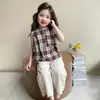 Conjunto sin mangas para niña 2026 Nuevo Verano Ropa Infantil Chaleco a cuadros Conjunto de dos piezas Ropa para bebé niña Delgado Estilo moderno