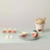 En el Bosque, Regresando a los Pinos: Juego de Té Kung Fu "Todo Sale Bien" con Diseño de Caqui Pintado a Mano, Una Tetera y Una Taza, en una Caja de Regalo de Alta Gama