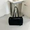 Bolsa de Veludo Camurçado para Boliche 2026 Nova Moda Fosca Retrô Baguete Bolsa de Ombro Underarm Bolsa de Ombro Boston de Nicho