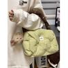 518577 bolsa de outono e inverno bolsa feminina TAGI bolsa quadrada de bolo de ovo bolsa de plumas bolsa de ombro bolsa de queijo bolsa travesseiro