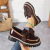 Código externo plus size primavera e outono mocassins femininos plus size laço estilo britânico sapatos de couro salto bloco sola grossa sapatos de salto grosso retrô