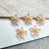 Novo Pingente de Flor Mini Resina Branca Artesanal DIY Arte de Unhas Joias Brincos Pulseira Acessórios de Unha Vestíveis