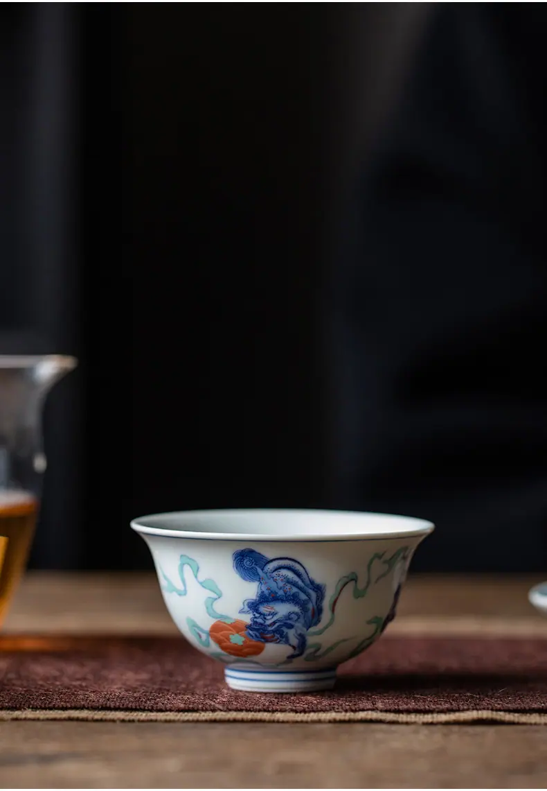釉中贴花茶杯2_04.jpg