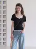 Camiseta de verano para mujer de manga corta con un diseño único, cuello de punto, estilo nicho, corte cropped, tiro alto, ajuste ceñido, dulce y picante 278