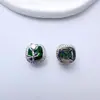 Cuentas Espaciadoras Cuadradas de Circonita que Conservan el Color con Múltiples Agujeros para Joyería Hecha a Mano DIY Pulsera Accesorios para Cuentas Materiales al por Mayor