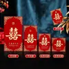 Envelopes Vermelhos para Casamentos, Envelopes Vermelhos Especiais para Mudança de Títulos de Endereço, Pacotes Vermelhos Grandes, Médios e Pequenos com a Palavra "Feliz" neles, Pacotes Vermelhos com Dezenas de Milhares de Yuan, Sacolas de Presente para Casamento, Lembrancinhas de Noivado