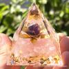 Pirámide de Bola de Cristal Transfronteriza Grava de Cristal Resina Epoxi Adornos de Escritorio para el Hogar Lámina de Oro Triturada Hecho a Mano
