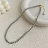 Collar de Perlas de Cristal Gris Platino con Luz Brillante Redonda de Gama Alta Cadena para Suéter de Moda de Lujo Ligero Francés