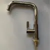 Grifo Giratorio Universal para Cocina del Hogar Grifo de Agua Fría Única + Fijador de Base Especial
