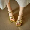 Sandalias de verano de punta abierta, modelo nuevo para mujer, estilo europeo y americano, plataforma impermeable, talla grande, tacón cuadrado, punta redonda, color liso con hebilla