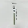 Juego de Cinco Piezas de Cuchillo, Tenedor y Cuchara para Bistec de Acero Inoxidable Estilo Ins con Mango de PC Remachado, Vajilla Estilo Occidental, Tenedor y Cuchara de Postre, Personalización de Fábrica