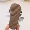 Zapatos de Cuero para Niñas 2026 Primavera Nuevos Estilo Coreano Moda para Niñas Remaches Lazo Zapatos Bajos de Princesa