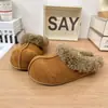Jialuoya~Novas Pantufas Fechadas de Couro Fosco com Lã de Cordeiro para Mulheres, Versáteis Casuais Confortáveis para Uso Externo Preguiçoso