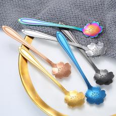 创意不锈钢韩式餐具 婚庆伴手礼甜品勺子 镀金樱花勺搅拌咖啡勺