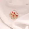 Broche de mariposa de perlas de gran venta transfronteriza con diamantes para mujer, broche de alta gama con temperamento elegante, joyería para traje.
