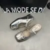 Mules Fechadas de Strass de Alta Qualidade 2026 Novo Estilo de Verão Chinelos Mary Jane para Uso Externo
