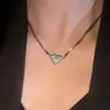 Collar Magnético de Múltiples Capas con Corazón Incrustado de Diamantes, Cadena Clavicular de Lujo Ligero de Nicho, Accesorio de Cuello Versátil Personalizado Exquisito de Gama Alta Venta al por Mayor