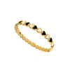 Pulsera de acero inoxidable más vendida para mujer, pulsera de alta gama chapada en oro con forma de corazón, joyería de pulsera de acero de titanio de lujo ligero con goteo de aceite