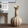 Jarrón de Cerámica China de Nuevo Estilo Jingdezhen, Decoración de Lujo Ligero de Gama Alta, Decoración Artística Suave para Habitaciones Modelo, Arreglo de Flores Secas