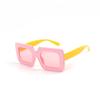 Nuevas Gafas de Sol para Niños Caja de Moda Gafas de Sol Anti-UV Montura Personalizada a Juego de Color Lente Espejo Sombreado de Moda