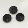 Botões de Resina Ecológicos, Conformes com Padrões de Exportação, Especificamente para Ternos e Casacos, Disponíveis para Exportação e Atacado de Fabricantes