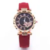 Relógio Feminino de Luxo Coração Rosa Dourado com Diamante, Pulseira de Couro Vermelho, Mostrador com Números Romanos, Relógio de Pulso Quartz Brilhante para Senhoras, Perfeito