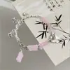 Pulseira de Miçangas com Franjas Estilo Novel em Estoque para Mulheres, Design de Nicho, Versátil, Atacado, Alto Valor Estético, Criativa para Barracas de Feira