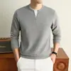 Sudadera de Cuello Redondo Falsa de Dos Piezas Estilo Old Money para Hombre, Nueva Colección Otoño 2026 Color Sólido Manga Larga Casual Capa Base Sudadera para Hombre
