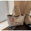 Bolsa Tote de Grande Capacidade, Novo Estilo Transfronteiriço, Bolsa de Ombro Fashion Casual para o Dia a Dia, Bolsa Versátil Tendência Estilo Coreano no Atacado para Mulheres