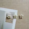 Estilo Sencillo y Elegante con Pedrería y Flores de Perla, Pinzas para el Cabello de Pegamento de Crema Hechas a Mano para Niñas, Ropa, Pulseras y Zuecos