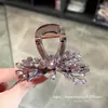 Design elegante e simples, presilha de cabelo luxuosa e requintada com contas de cristal roxo para prender e estilizar o cabelo na parte de trás da cabeça