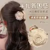 Elegante pinza de garra floral para peinado semi-recogido, nuevo modelo 2026 para mujer, pinza de tiburón de tamaño mediano para la parte trasera de la cabeza, accesorio para el cabello