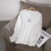 Camiseta Bordada para Mujer Nueva Primavera y Otoño 2024 Holgada Ins Tendencia Manga Larga Camiseta Básica Algodón Delgado Interior Top Adelgazante