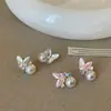 Brincos de Borboleta com Gotejamento de Tinta Rosa, Zircônia e Pérola para Mulheres, Delicados e Estilosos, Brincos da Moda e Versáteis