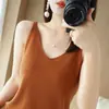 Nova Blusa de Malha com Decote V, Alças Finas, Sem Mangas, Colete Sexy Feminino, Camisa Curta para Camadas, Primavera e Verão 2024