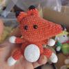 Muñeca de Monstruo de Tres Ojos Colgante de Lana Colgante Tejido a Mano Producto Terminado Muñeca de Ganchillo Hecha a Mano Colgante de Ganchillo Producto Terminado