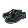 Sapatos masculinos de verão sem cadarço, de couro brilhante, meio sapato, sapatos formais casuais da moda, mocassins de tamanho grande, sapatos masculinos versáteis