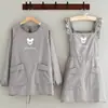 Delantal de cocina ligero, repelente al agua y transpirable para cocinar en casa, delantal de manga larga con estampado de logo, nueva ropa de trabajo para adultos