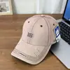 Gorra de Béisbol Bordada con Letra Dg Retro Desgastada de Moda para Mujer, Nuevo Estilo Otoño, Visera Ancha, Adelgazante de Rostro, Gorra Versátil de Pico de Pato