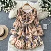 Vestido Feminino de Verão Estilo Romântico Francês com Decote em V, Cintura de Amarração, Estampa Floral, Versão Coreana, Emagrecedor, Babado, Saia Elegante em Linha A