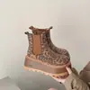 Botas de plataforma Martin de strass de alta gama para mujer, nuevo estilo 2026, botines Chelsea que aumentan la altura para mujeres petite, botas de chimenea