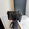 Bolso tipo cubo de gran capacidad con patrón de diamantes, estilo nuevo de verano 2026, transfronterizo, para mujer, bolso de hombro y cruzado a la moda, estilo casual y relajado