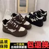 Sapatos Femininos 2024 Inverno Novo Cano Alto Forrados com Lã Sapatos de Algodão Sapatos Esportivos Infantis Tênis Respiráveis Tendência Outono