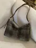 Bolso de Hombro Cruzado para Mujer 2025, Nuevo, Elegante, Versátil, de Moda, Nicho, para Axila, Simple, Casual, para Viajar